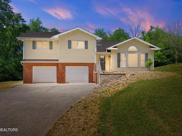 3230 Four M Cir, Kodak, TN 37764