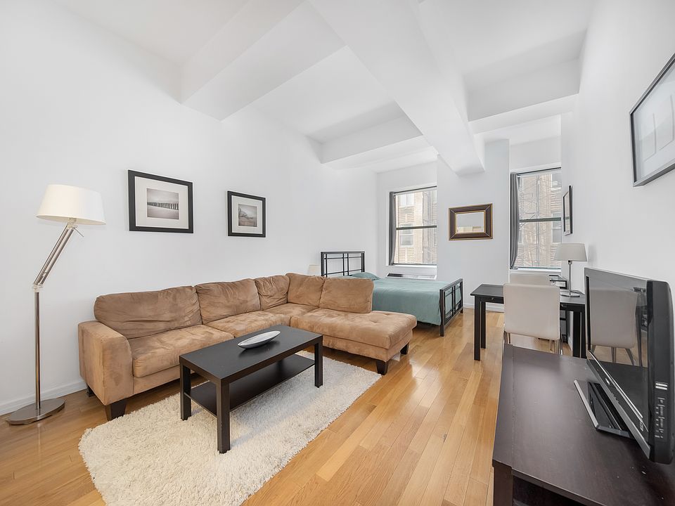 1st image of 99 John St APT 711