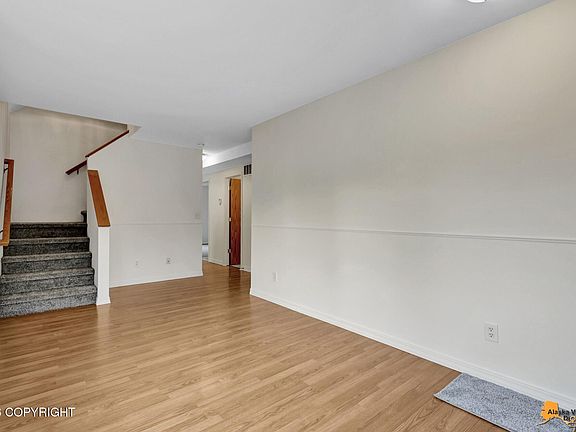 5th image of 3671 Sycamore Loop