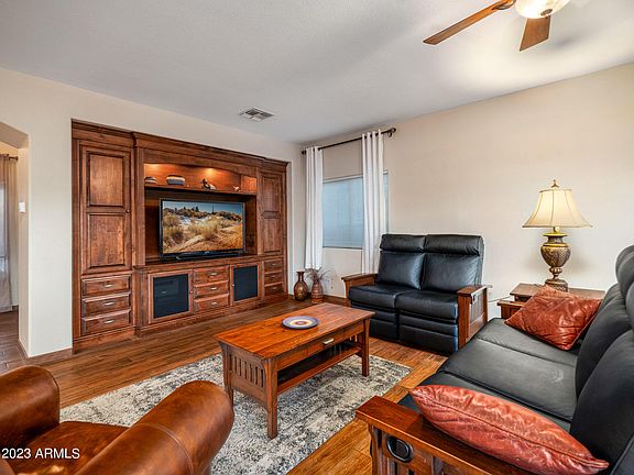 5th image of 3540 S SPRINGS Drive