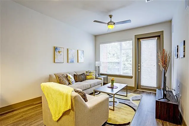2639 Custer Rd #121 — Photo 2