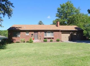 5408 W 65th Ter, Prairie Village, KS 66208