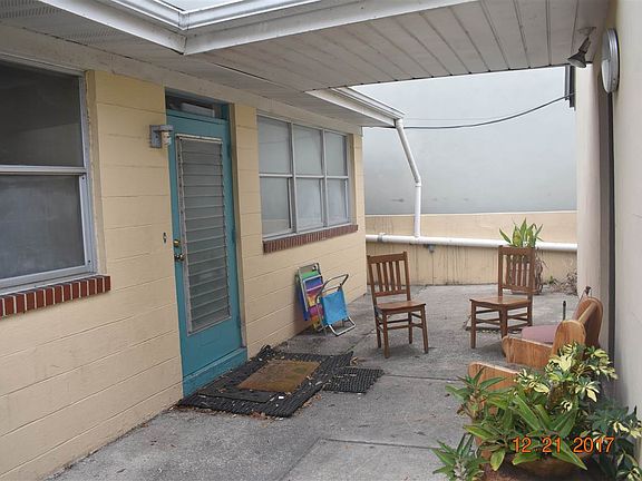 3rd image of 30 Cordova St Unit A