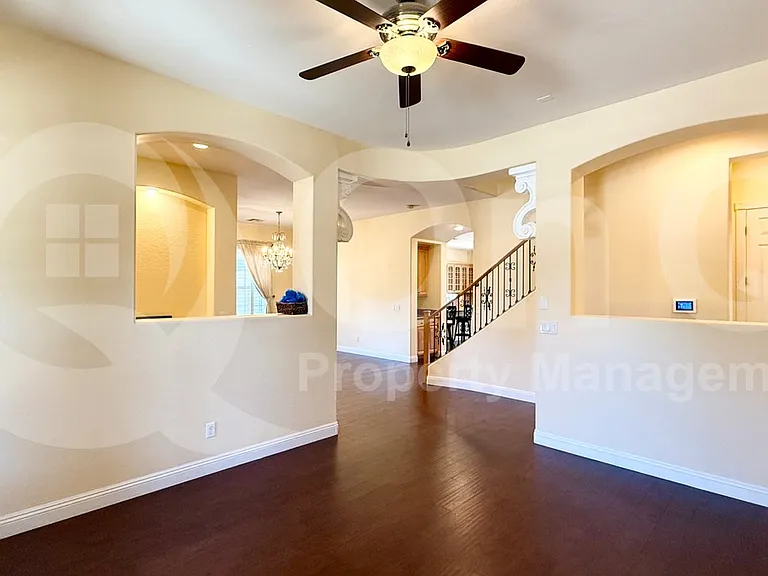 3137 E Fandango Dr — Photo 6