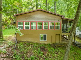 8127 S Fox Ln, Nineveh, IN 46164
