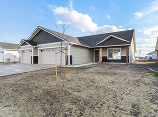 8966 W Cultivator Ave, Rathdrum, ID 83858