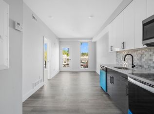 2061 N 62nd St #302, Philadelphia, PA 19151