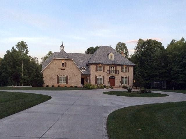 1st image of 152 Saint Andrews Dr