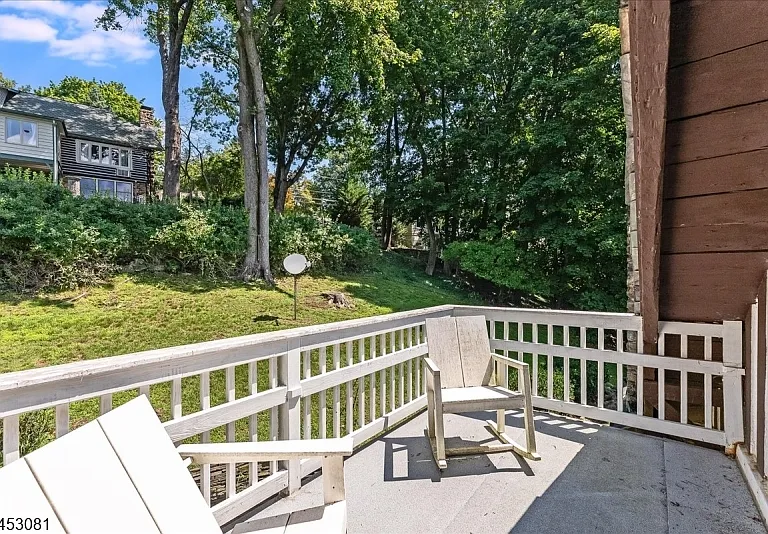 77 W Shore Trl — Photo 42