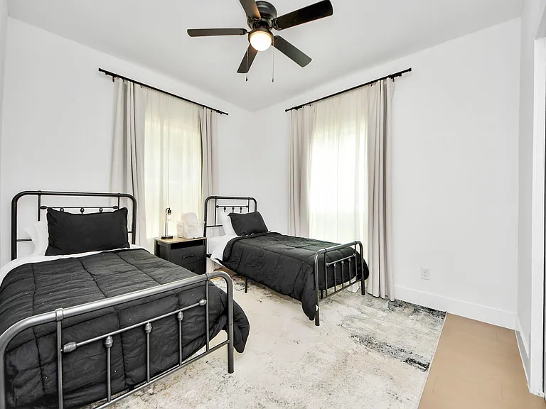 5774 Heron Dr #B — Photo 26