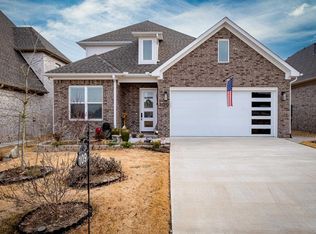 109 Fletcher Ridge Dr, Little Rock, AR 72223