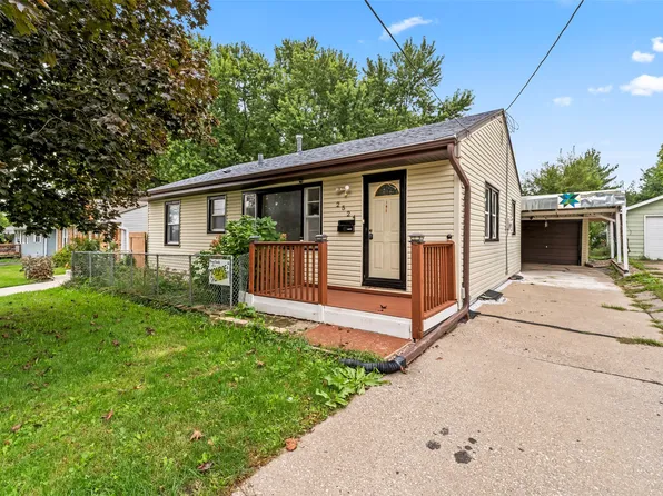 2524 Boston Ave, Des Moines, IA 50310