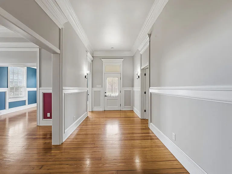 200 Highlands St — Photo 19
