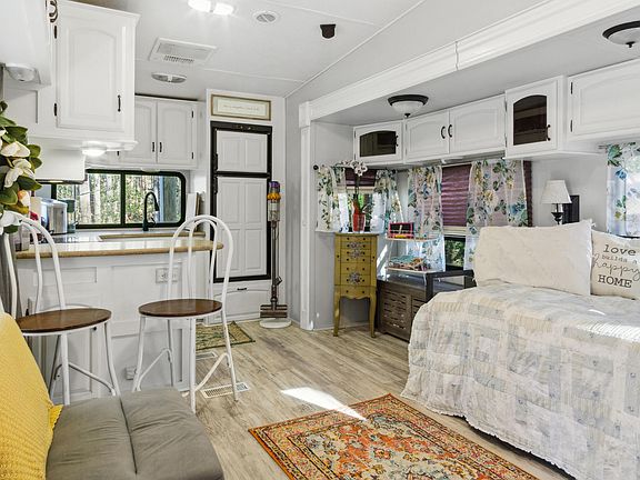 5th image of 115 Osela Ln #2124