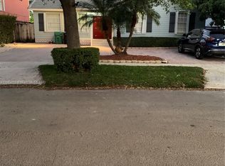 9823 SW 161st Pl, Miami, FL 33196