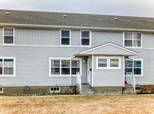 10 W Poplar Cres, Red Deer County, AB T4S1V3