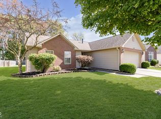 2239 Midlothian Ln, Indianapolis, IN 46214