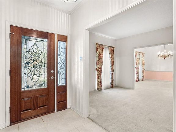 2nd image of 2473 Cumberland Ct