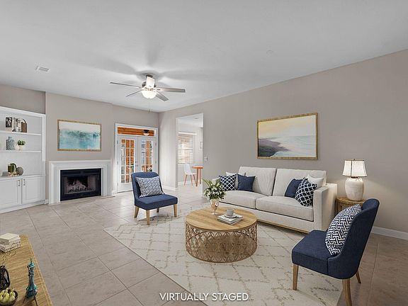 5th image of 144 Bonaire Blvd