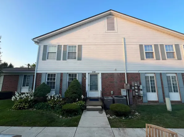 26074 N Lake Dr, Harrison Township, MI 48045