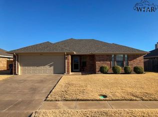 4905 Olivia Ln, Wichita Falls, TX 76310