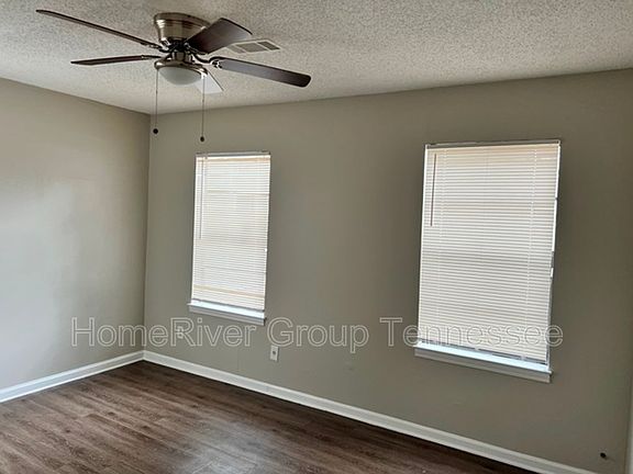 5th image of 1654 S Prescott St