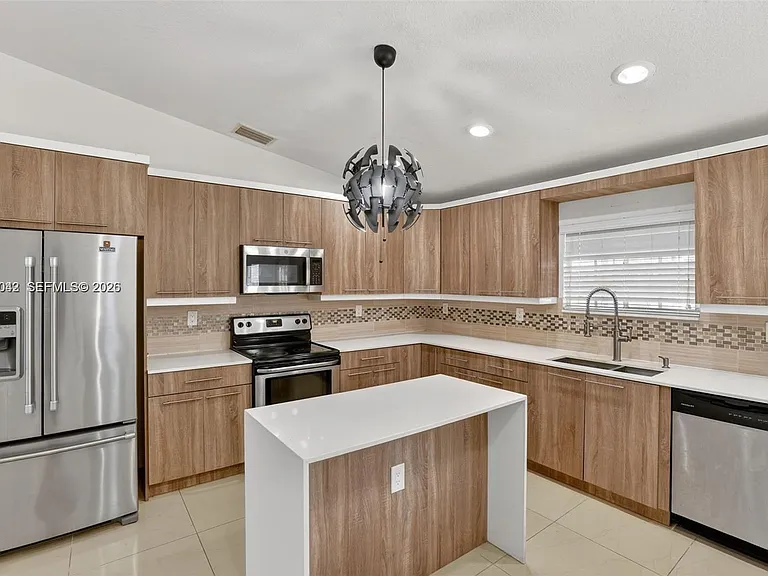 21080 SW 242nd St — Photo 11