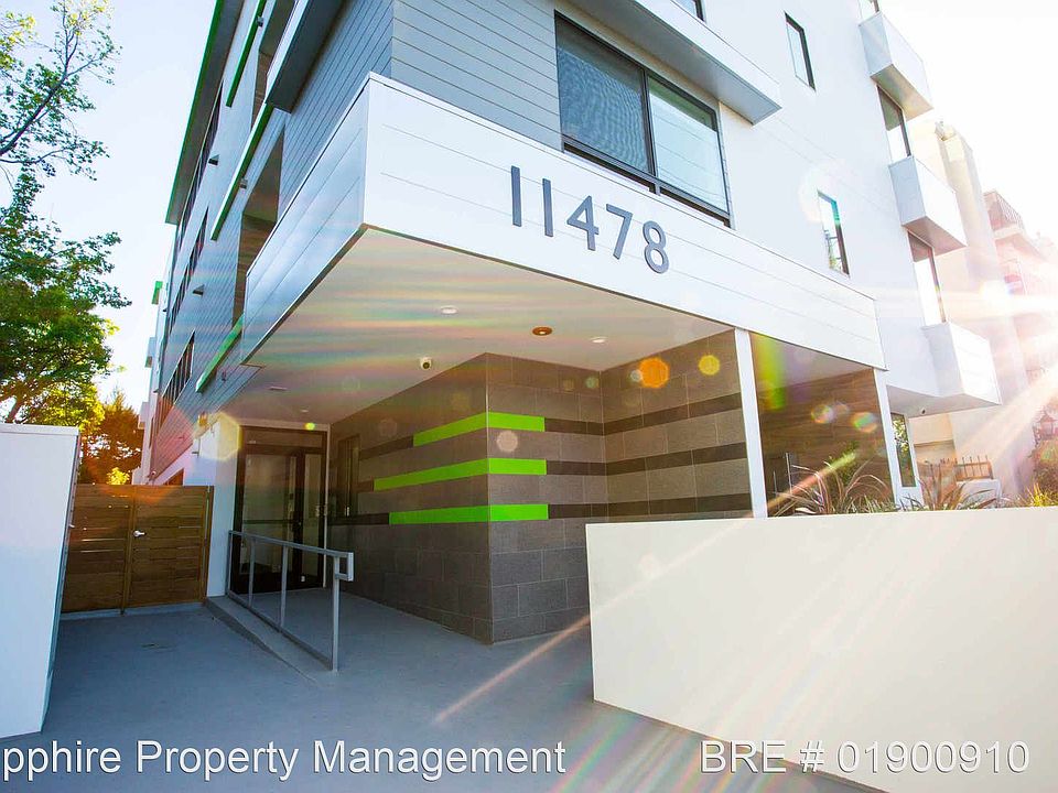 1st image of 11478 Moorpark St Unit 101
