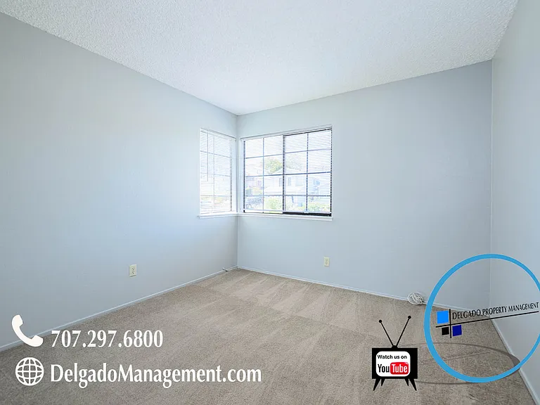 337 Seahorse Dr — Photo 22