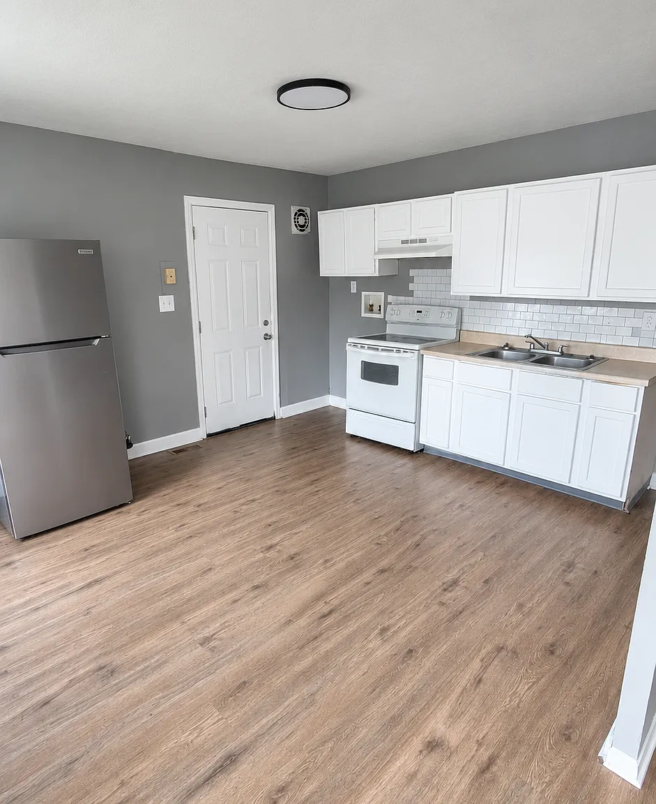 5286 Osceola - 1 — Photo 2