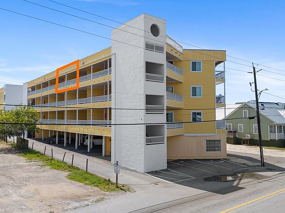 4th image of 302 Canal Drive Unit 32