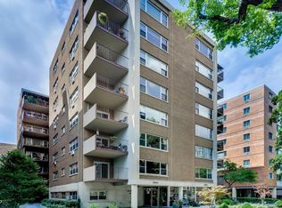 1508 Hinman Ave #5C, Evanston, IL 60201