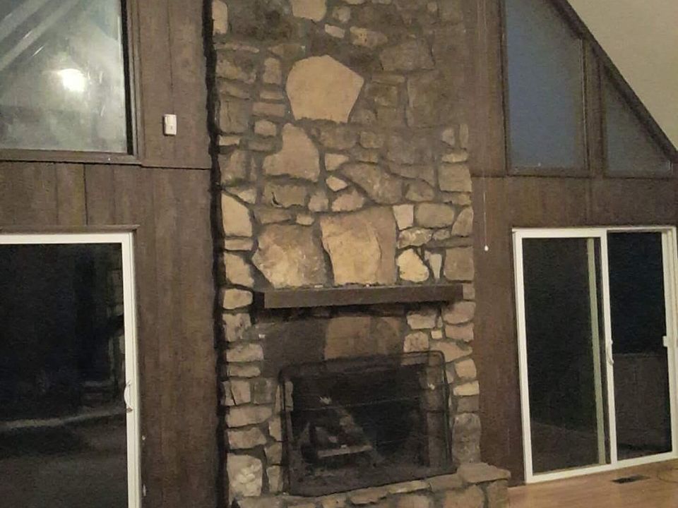 2nd image of 816 Timothy Dr