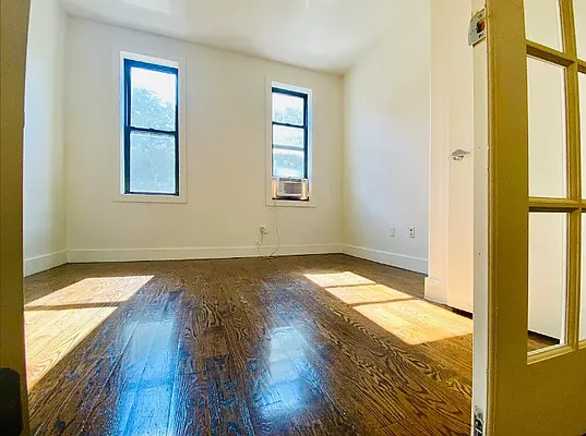 Rented by East Williamsburg Realty Inc | media 6