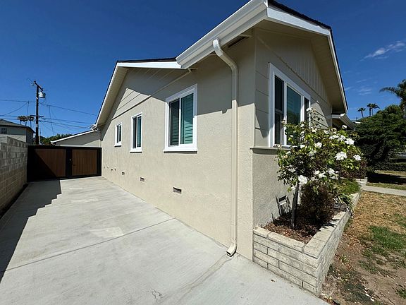 3rd image of 375 Estrella St