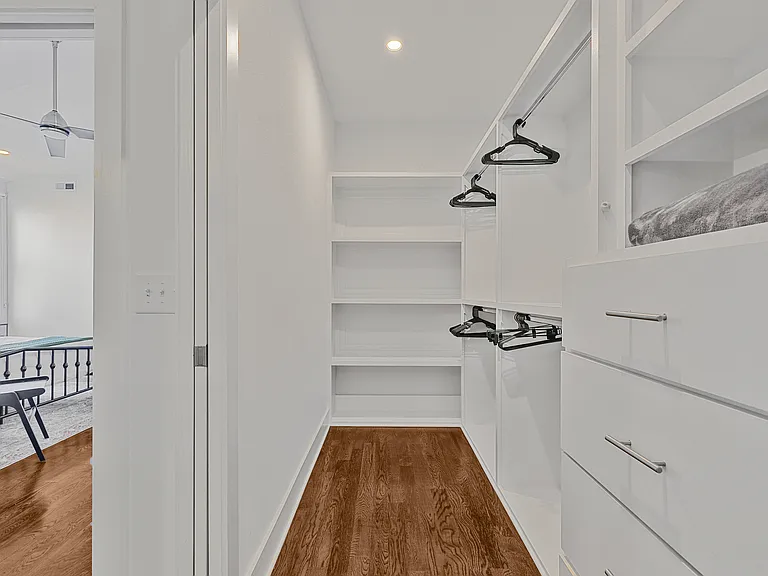 1806 Pearl St — Photo 29