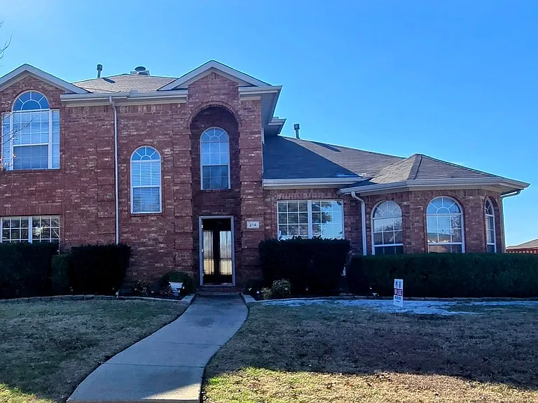 214 Glen Ridge Dr — Photo 2