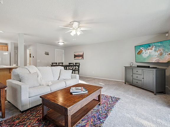 3rd image of 10213 NE 58th St