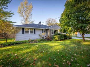 5 Patricia Ct, Utica, NY 13501