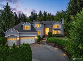 18409 NW Montreux Dr, Issaquah, WA
