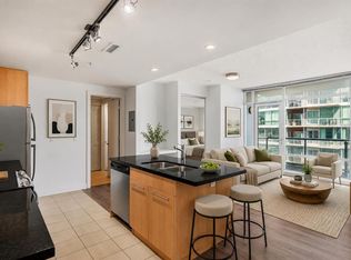 215 W 13th Ave SW #1407, Calgary, AB T2R 0V6