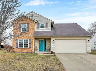 629 Lake Crossing Ct, Franklin, IN 46131