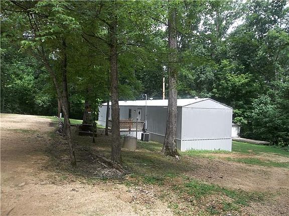 2nd image of 44 Nix St