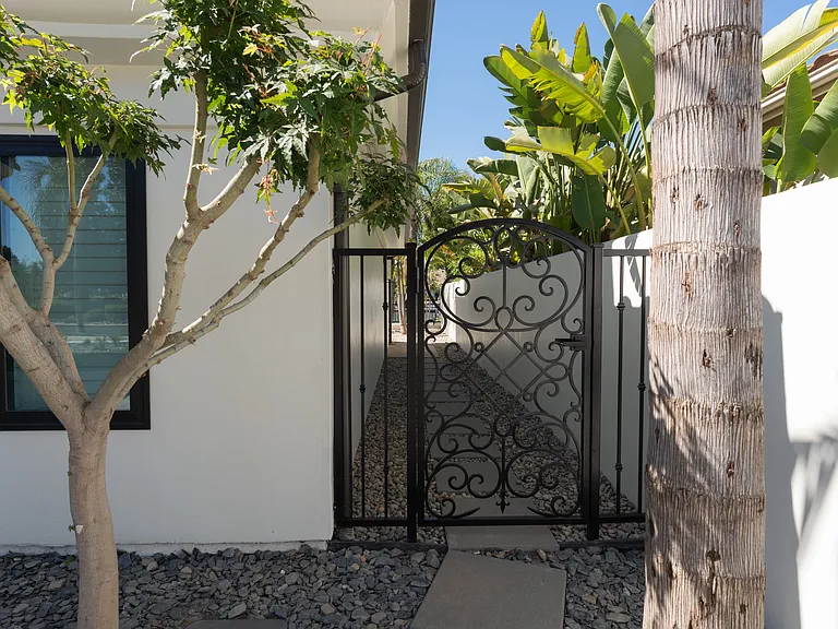 2589 W Lake Van Ness Cir — Photo 56