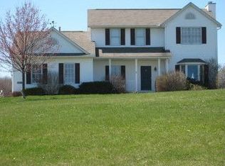 18929 Forbes Rd, Wellsville, OH 43968