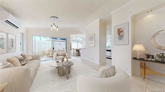 1st image of 91-2041 Laakona Pl