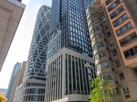 238 Simcoe St