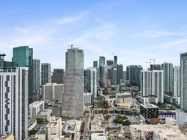 Downtown Miami Skyline Views