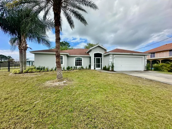 5790 NW Dublin Drive, Port St Lucie, FL 34986