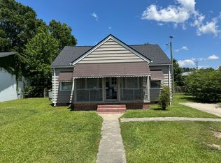 108 N Fairview Cir, Tarboro, NC 27886